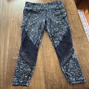 Athleta Blue Patterned Leggings